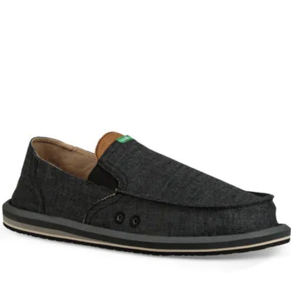 Meet your Posher, Cmpx MENS SHOES AND APPAREL NWT - Picture 6 of 7
